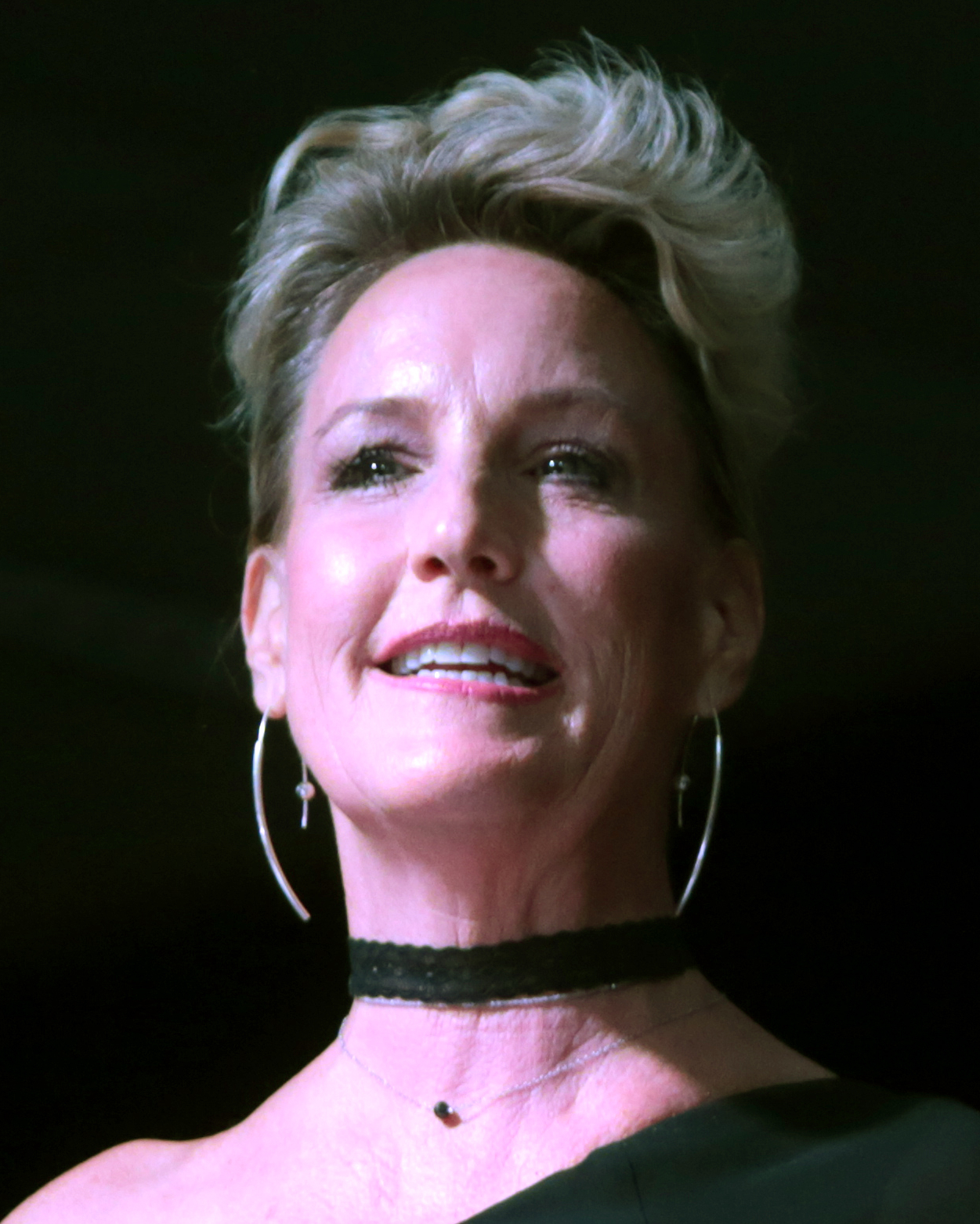 Leslie Winkle Exposed: The Hidden Truth Behind Her Success - 04y8x4d